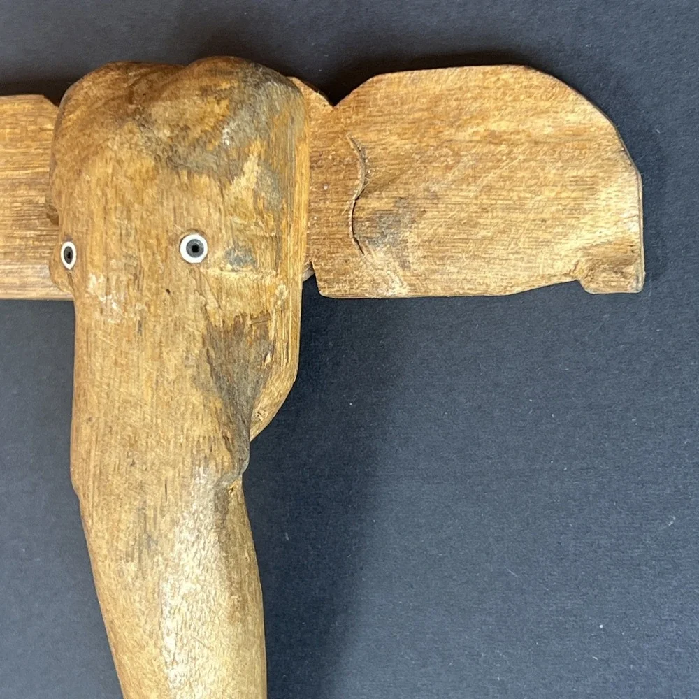 VTG Hand Carved Wooden Elephant Wall Hook Folk Art Safari Decor 6.25